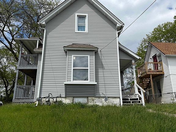 2nd image of 727 Montague St