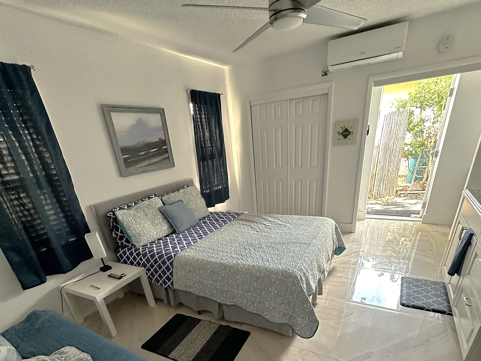 5503 SW 24th Avenue — Photo 4