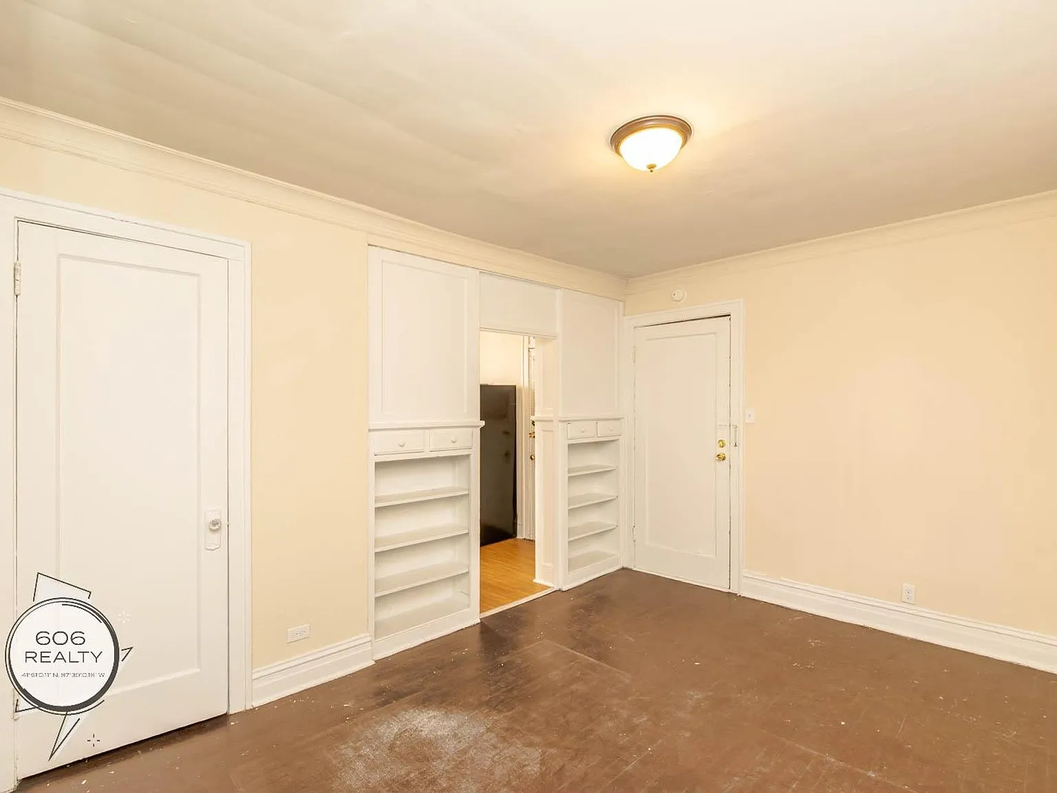 5017 W. Cermak Rd — Photo 3