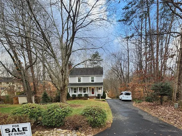 1815 Steeplechase Run, Charlottesville, VA 22911