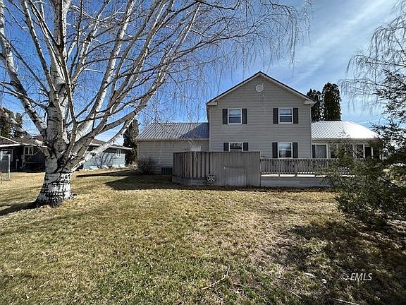 3rd image of 1221 S Strevell Ave
