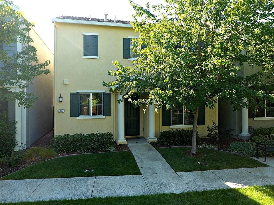 2nd image of 6034 Camden Cir