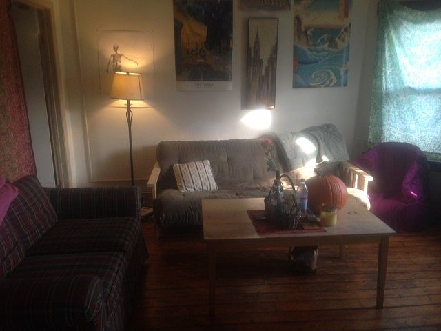2nd image of 8 Bradley St