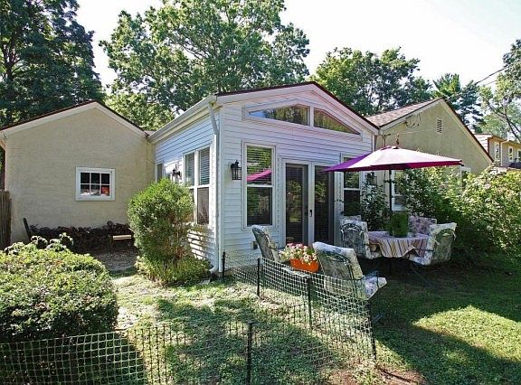 4th image of 114 E Riverglen Dr