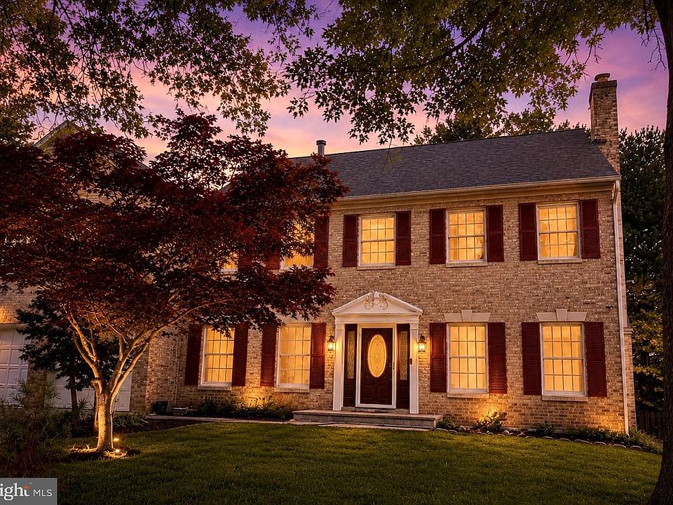 1st image of 15517 Ambiance Dr