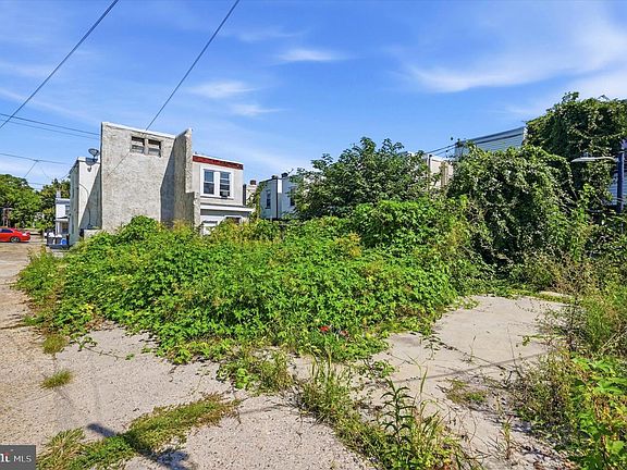 4th image of 6210 Race St #R
