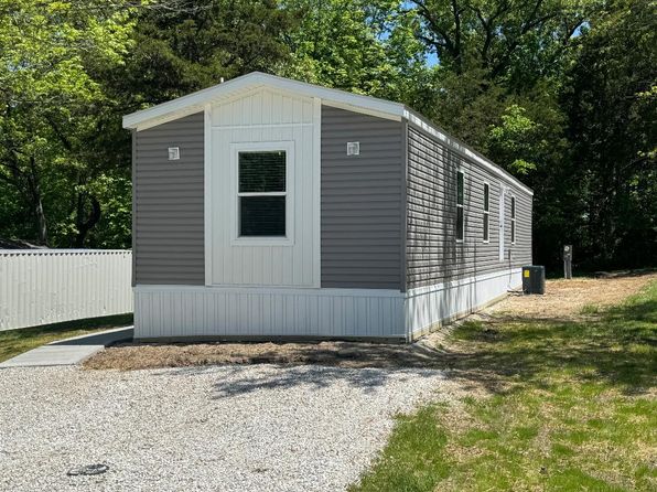 28 Fox Haven Dr