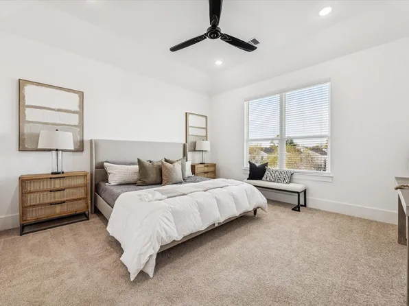 5612 Azores, Houston, TX 77091