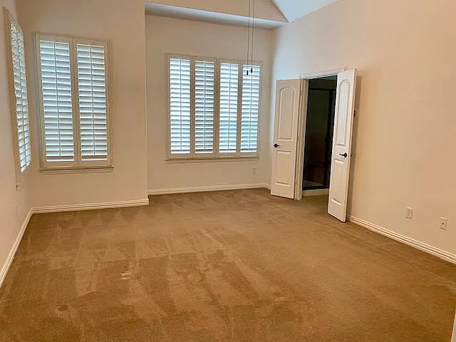 6497 Riviera Dr — Photo 13