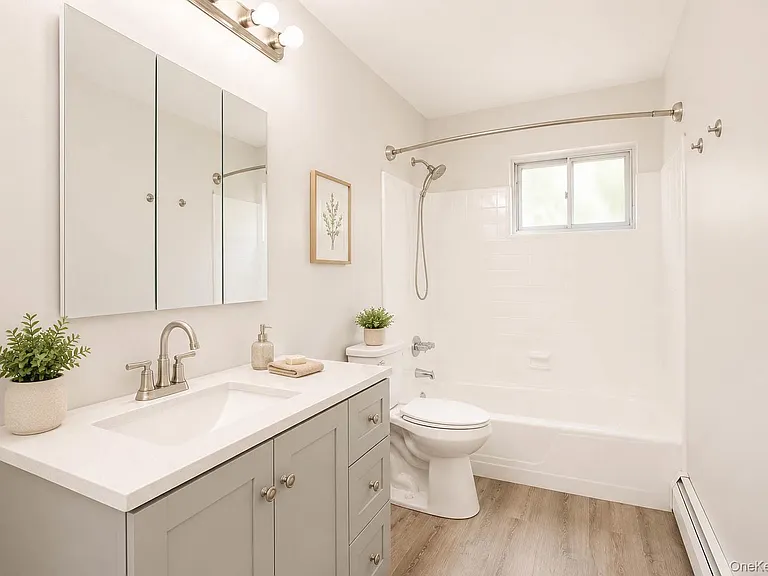 26 Lancaster Rd #UPPER — Photo 12