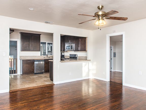 2nd image of 618 Quail St