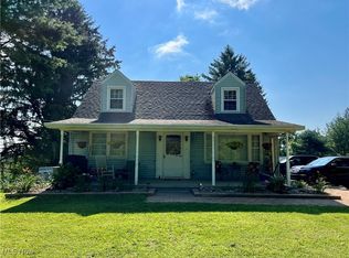 69565 Crescent Rd, Saint Clairsville, OH 43950