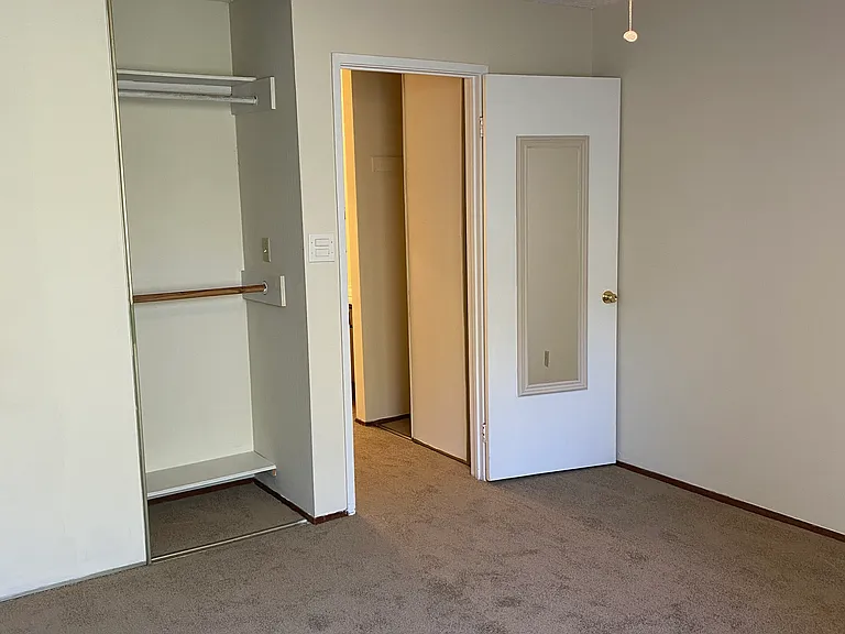 155 Pearl St #305 — Photo 2