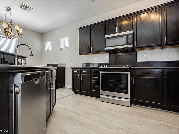 5th image of 7043 Salt Marsh Ct