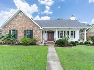 5953 Shakespeare Dr, Baton Rouge, LA 70817