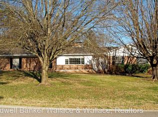 916 Marlboro Rd, Knoxville, TN 37909