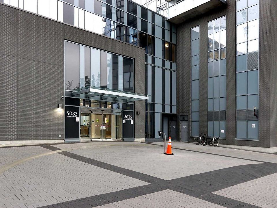 2nd image of 5025 Four Springs Ave #506