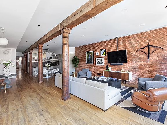 2nd image of 321 Greenwich St Fl 2