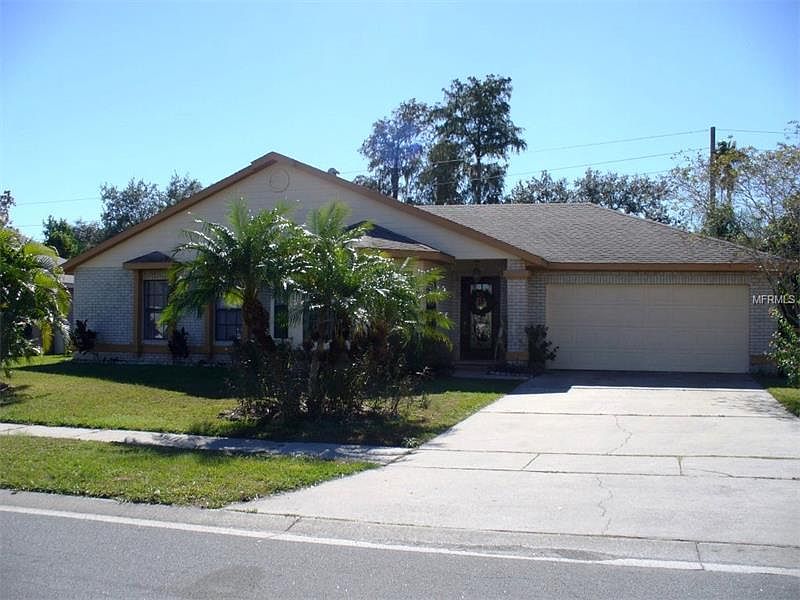 1st image of 323 Blue Bayou Dr