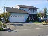 1st image of 596 Bayview Dr