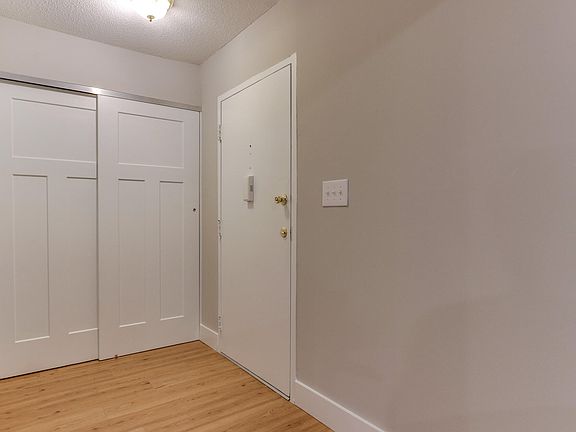5th image of 4513 Edwards Mill Rd APT C