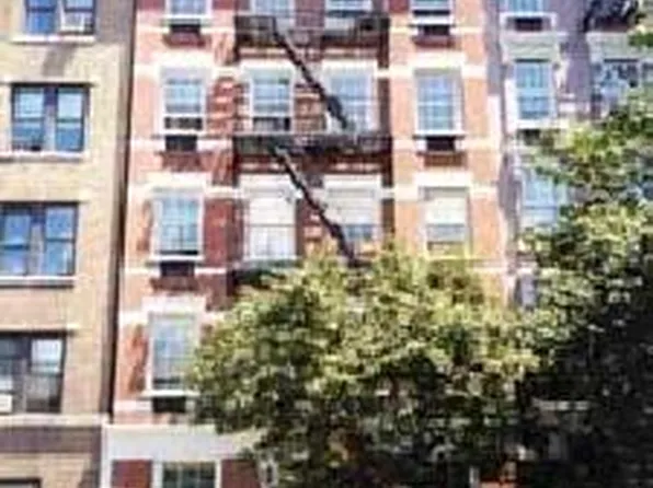 335 West 21st Street image 1 of 5