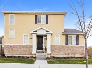 12561 S Kimber Ln, Riverton, UT 84065