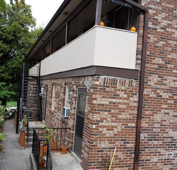 808 Fatherland St #4 — Photo 1