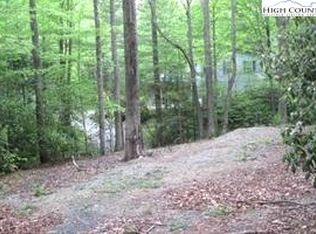 103 Pepperidge Ln, Newland, NC 28657