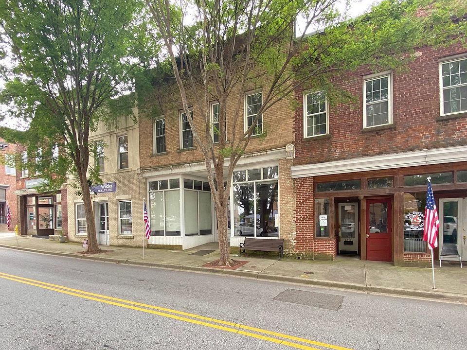 Front view of Apartment