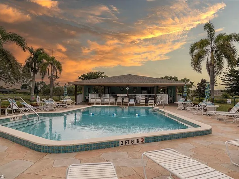 5483 Rattlesnake Hammock Rd #B201 — Photo 22