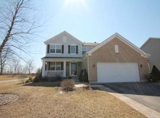 325 Alpine Dr, Gilberts, IL 60136