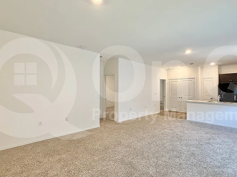 14308 Eientrill Pass — Photo 3