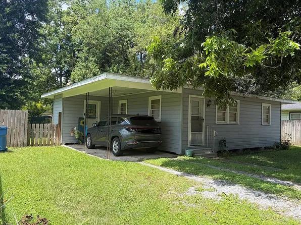 705 Saint Luke St, Patterson, LA 70392
