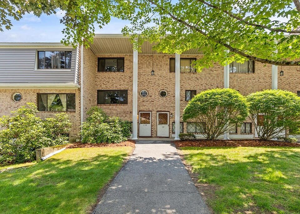 1st image of 138 Farrwood Dr