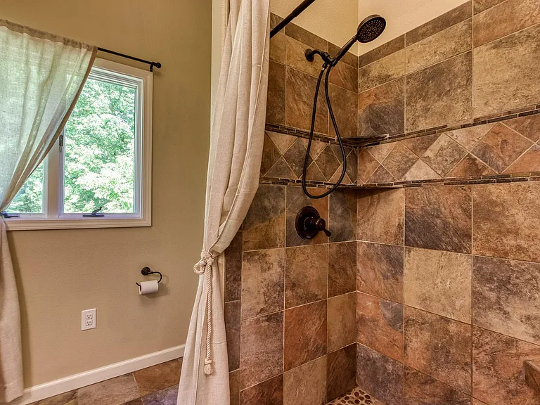 3708 Harris Mountain Way — Photo 26