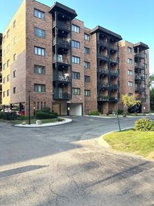 9332 Landings Ln Unit 504, Des Plaines, IL, 60016