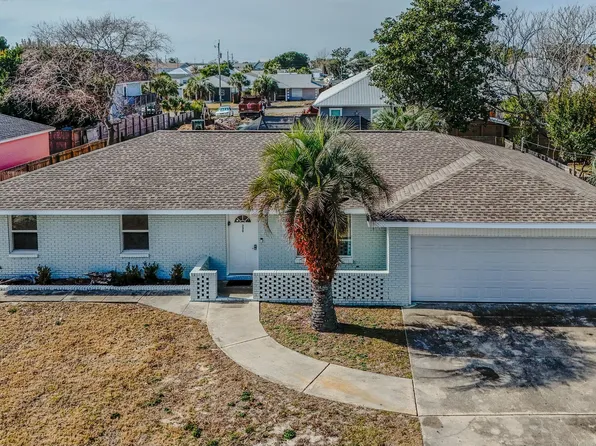339 Kelly St, Panama City Beach, FL 32413