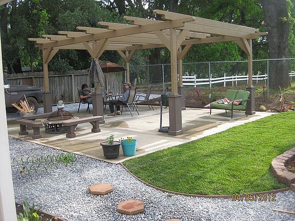 pergula and 25x25 concrete patio