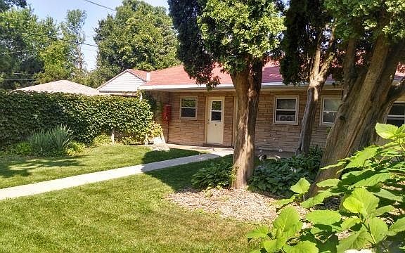 2nd image of 5483 S Lake Dr