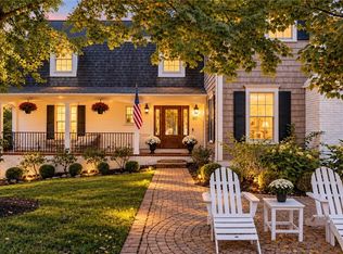 60 Solether Ln, Chagrin Falls, OH 44022