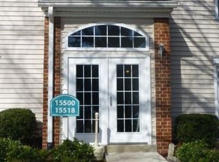 15512 Horseshoe Ln, Woodbridge, VA 22191