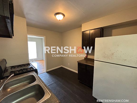 5th image of 2767 Waverly Ave