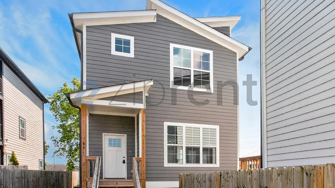 3 bed, 1871 sqft, $3,200 — Photo 3
