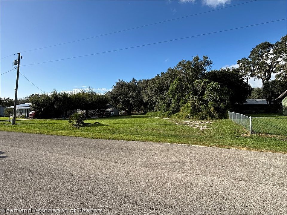 1st image of 2808 W Newton Rd