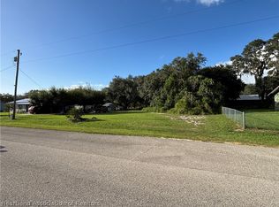 2808 W Newton Rd, Avon Park, FL 33825