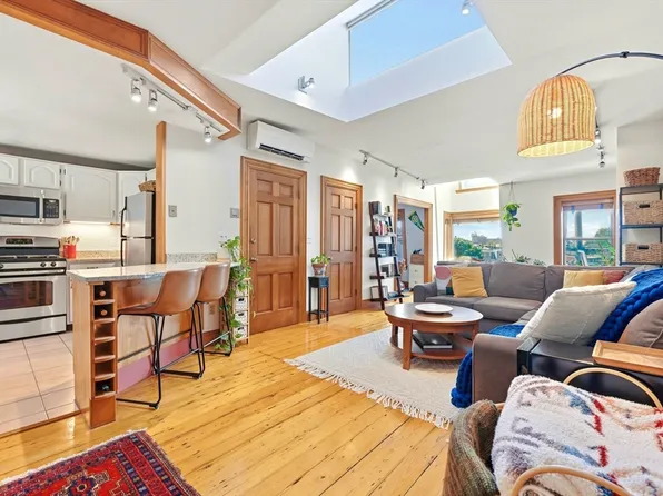 43 Russell St #3, Charlestown, MA 02129