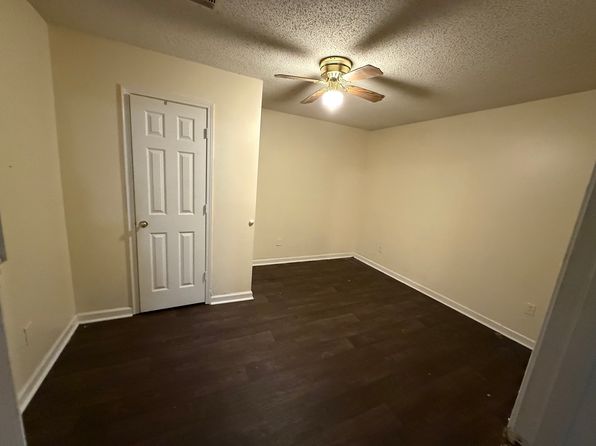 702 Elberta St #4, Fort Valley, GA 31030