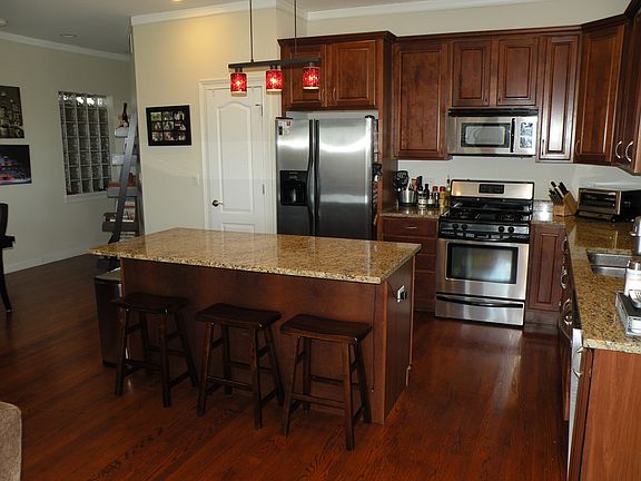 4th image of 3132 W North Ave APT 4