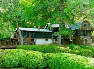 563 Shady Branch Cir, Narrows, VA 24124